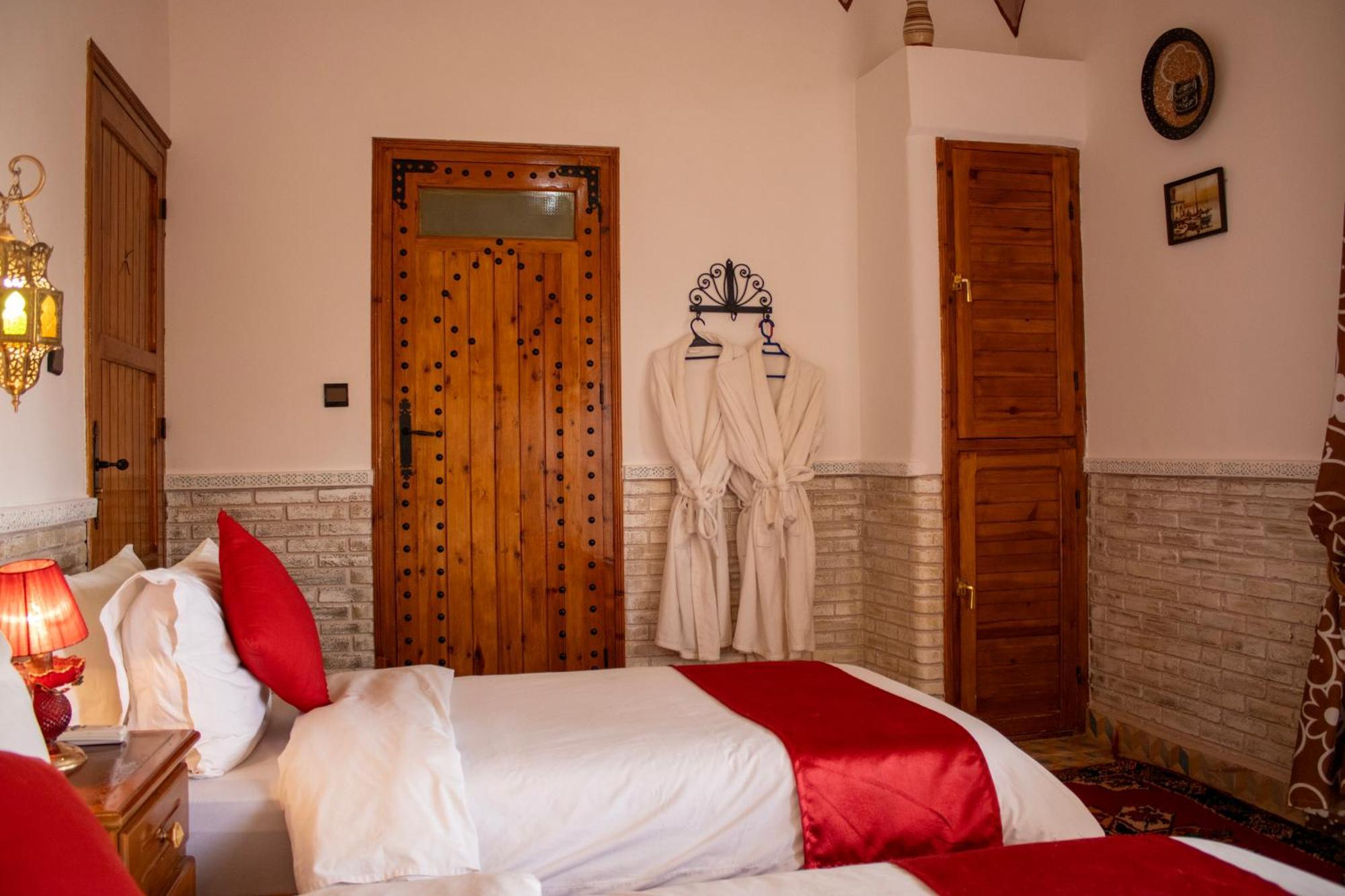 Bed and Breakfast Dar Essyaha Ait Ben Ali Экстерьер фото